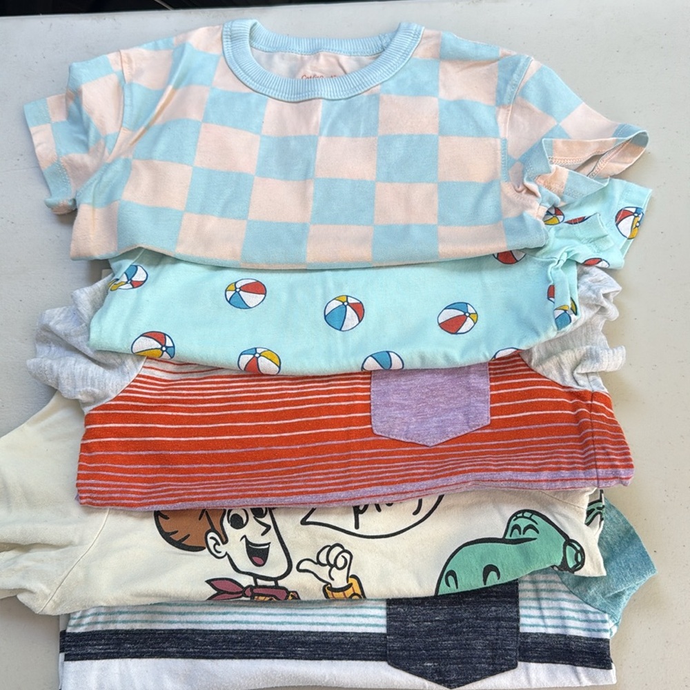 5 size 3T toddler boy bundle of tshirts